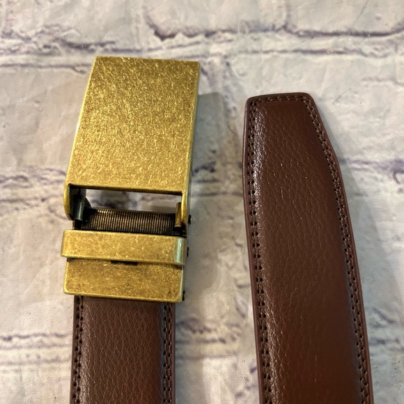 MULTI SIZE MENS BROWN BELT WITH RUSTIC BUCKLE - Picture 3 of 11